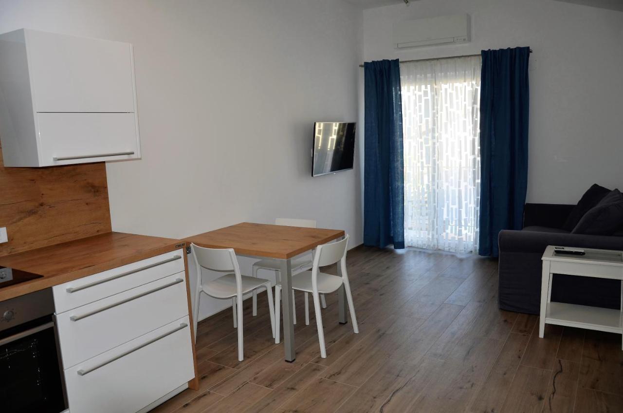 Apartments Ostanek 2 Portoroz Exterior photo
